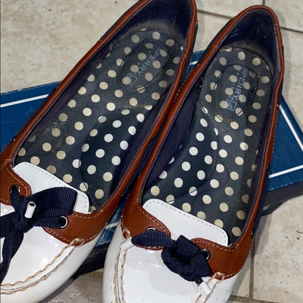 Sperry flats